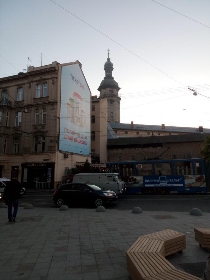 Lviv Amazing Rooftop Apartment 外观 照片